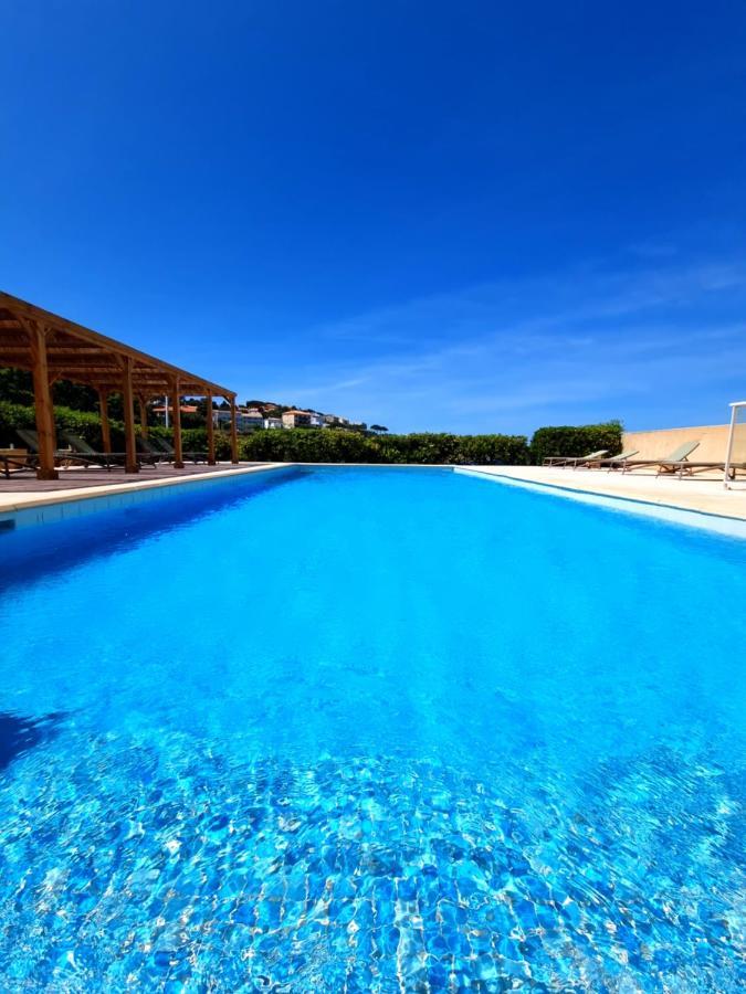 Hotel Sole Mare Calvi  Exterior photo